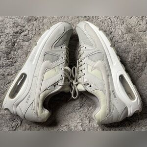 🏃‍♀️Women’s Nike Air Max Command 397690-018 Shoes size 8.5